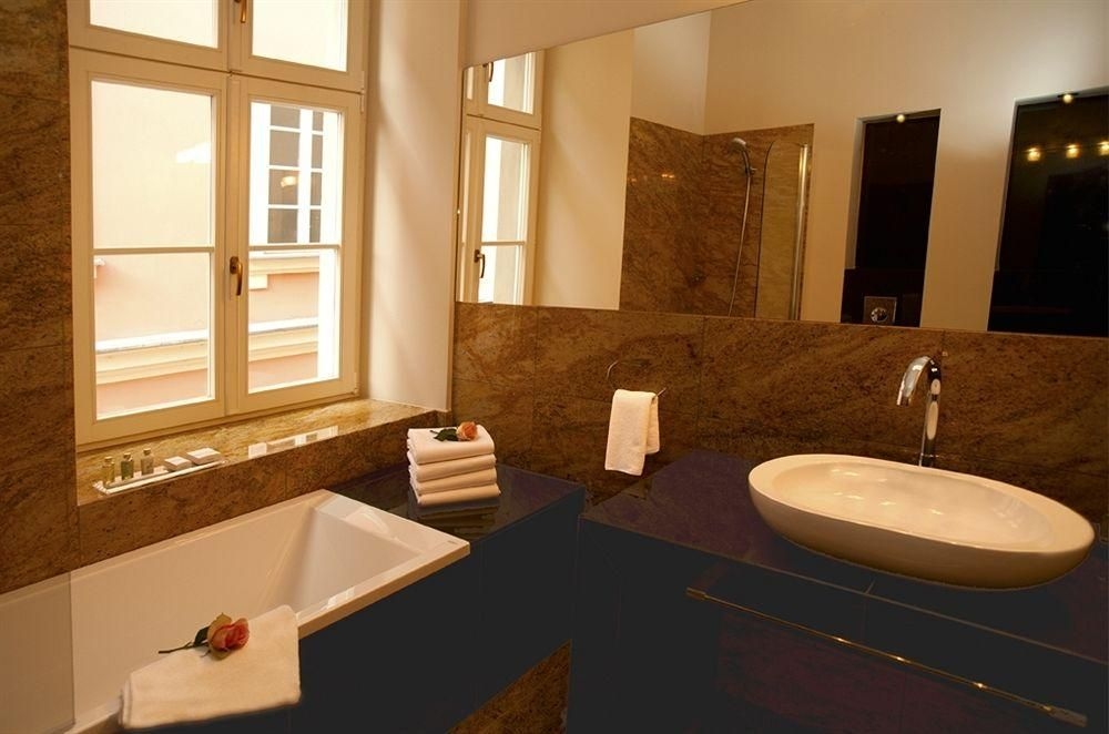 Hotel Kolegiacki4