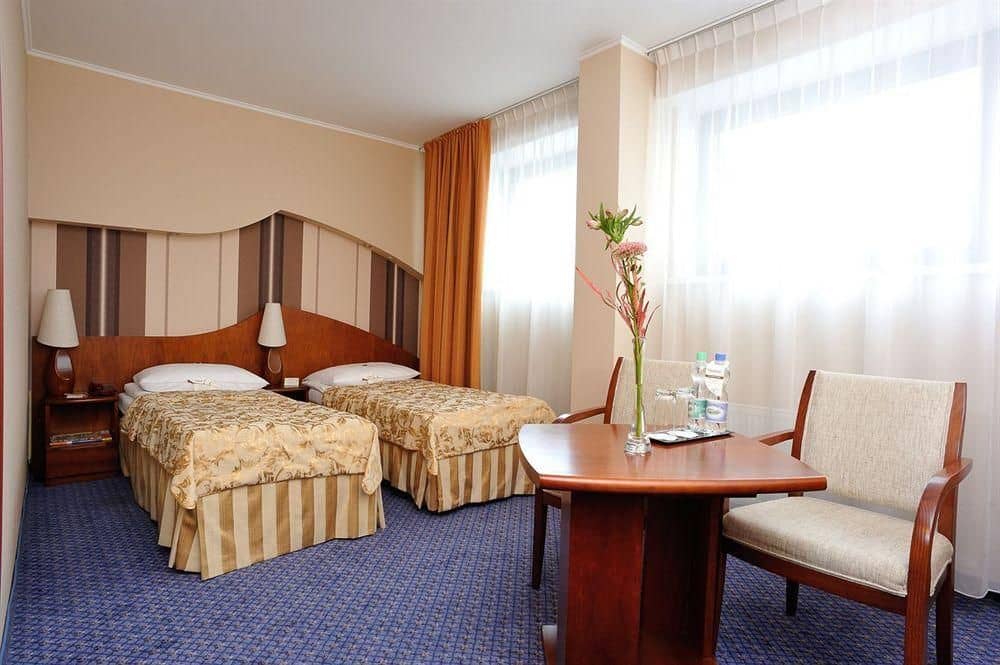 City Hotel City Hotel