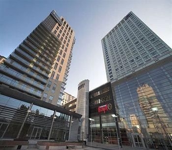Platinum Towers Country 2 Country2