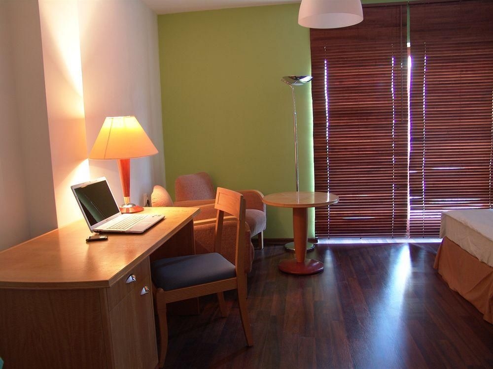 Green Energy Rooms0