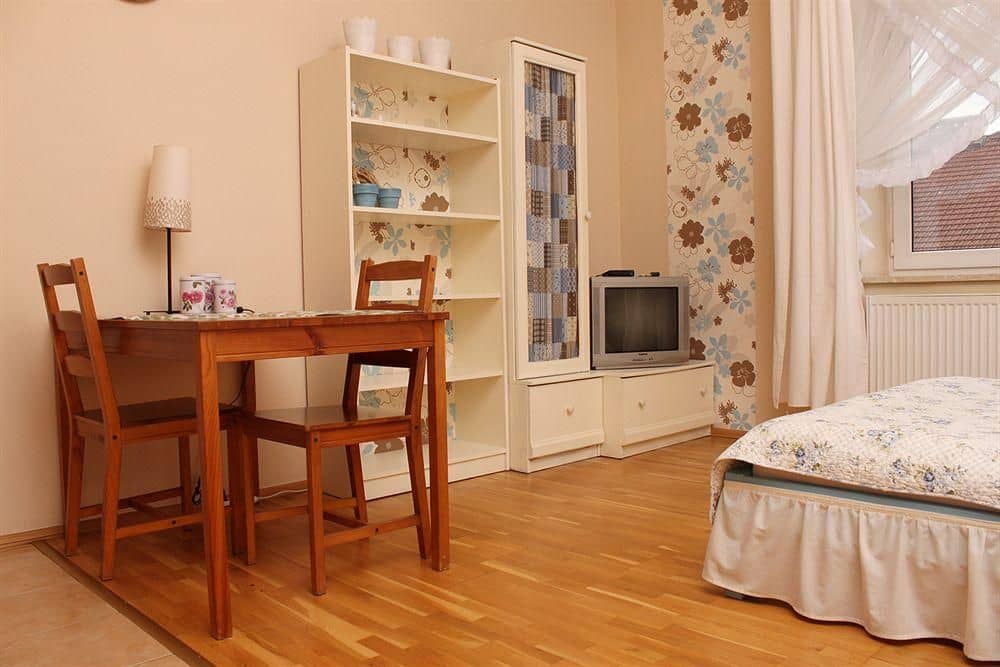 The Secret Garden Apartment Krakowska 36 The Secret Garden Apartment Krakowska 36