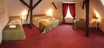 Melody Hostel4
