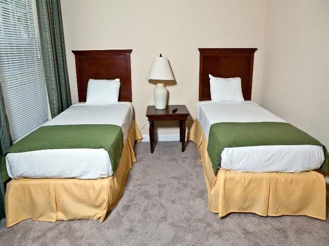 APARTMENT THREE BEDROOMS