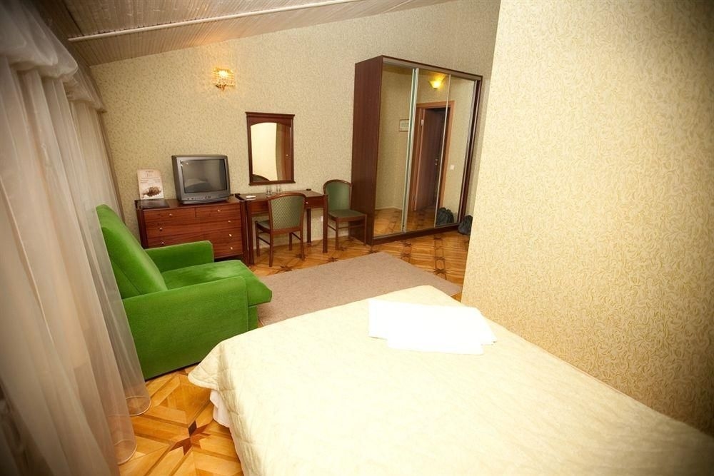 History Hotel on Angliyskaya Embankment0