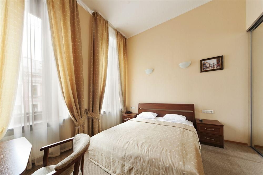 Solo Hotel on Liteyny0