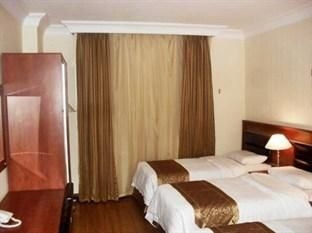 Luxurious Al Rawdah Suites1