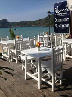 Blanco Dorm Room & Restaurant Blanco Dorm Room & Restaurant