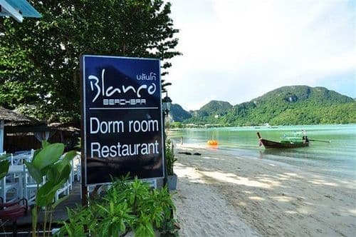 Blanco Dorm Room & Restaurant Blanco Dorm Room & Restaurant