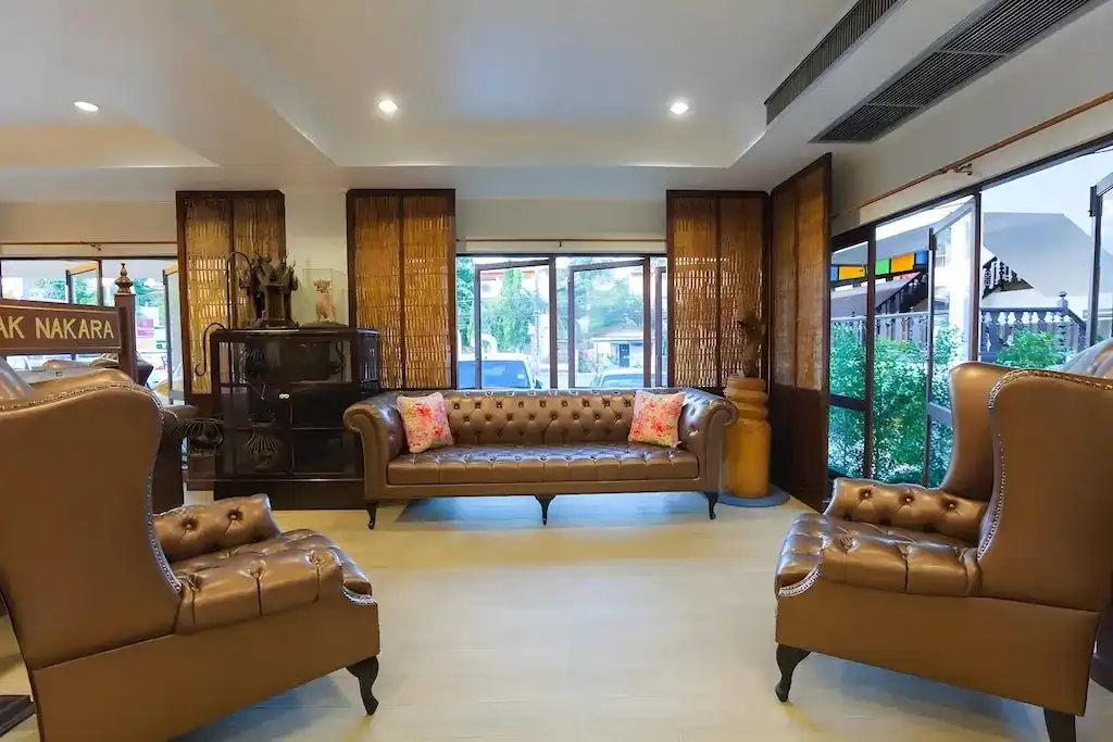 โรงแรมนาค นครา โรงแรมนาค นครา