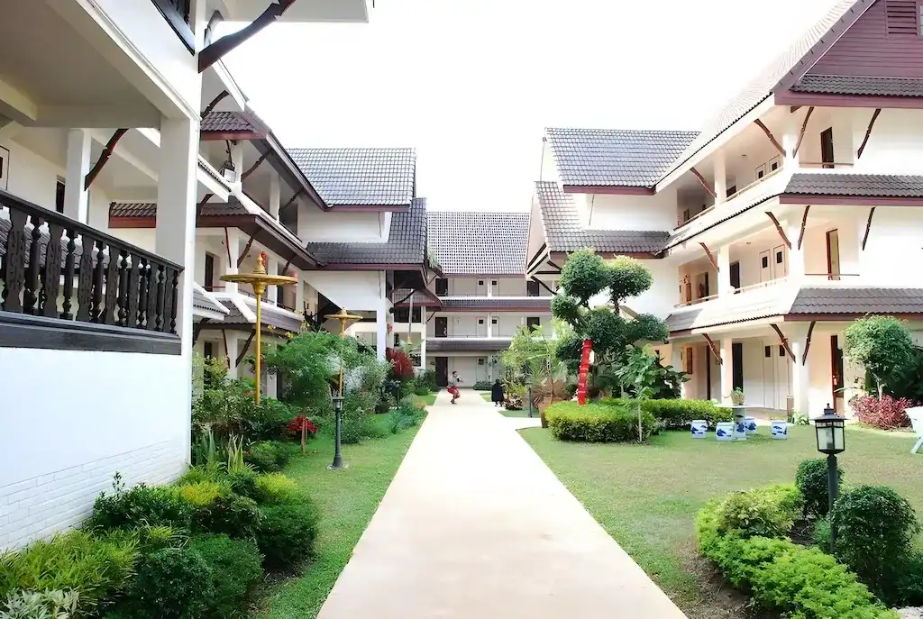 โรงแรมนาค นครา โรงแรมนาค นครา
