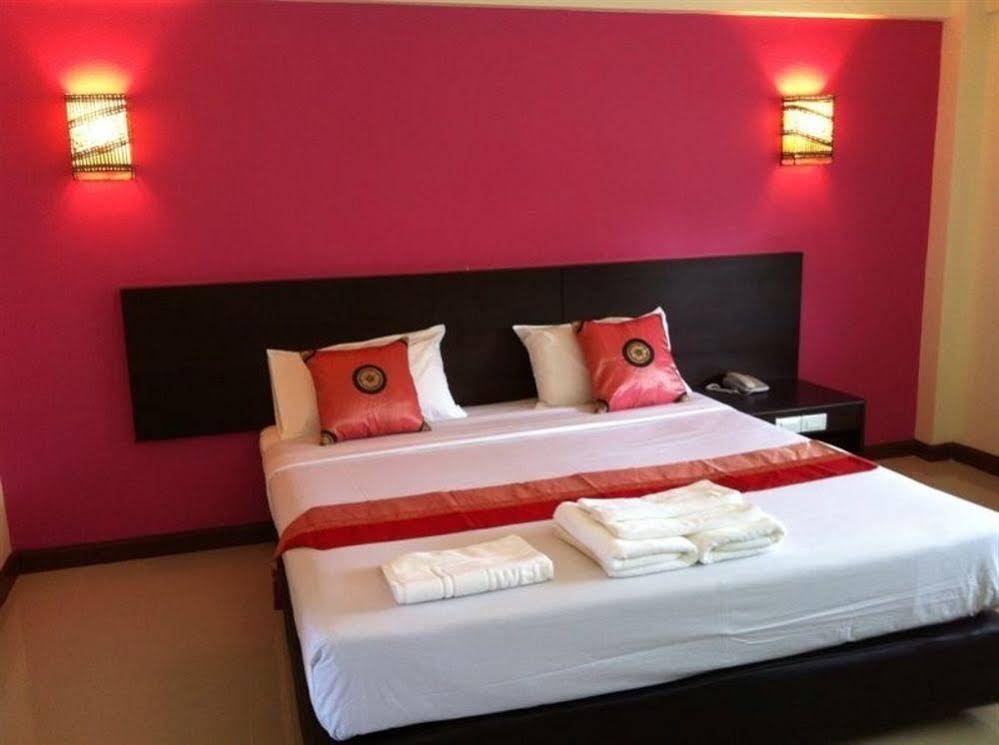 โรงแรมนาค นครา (Nak Nakara Hotel)4