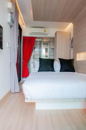 Smart Box Double Room with Balcony