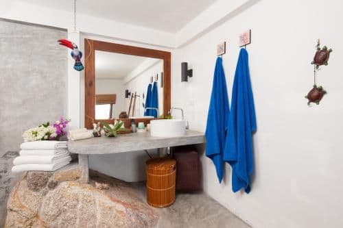 C8 Two-Bedroom Pool Villa - Beach Front