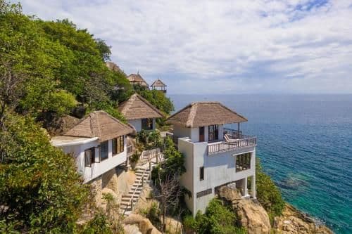 C8 Two-Bedroom Pool Villa - Beach Front