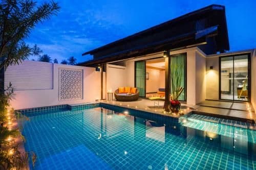 Club Pool Villa