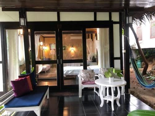 Family Cottage with Sea View