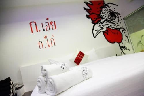Deluxe Room With Pool Access