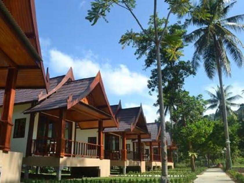 Rasa sayang Resort (Rasa Sayang Resort)1