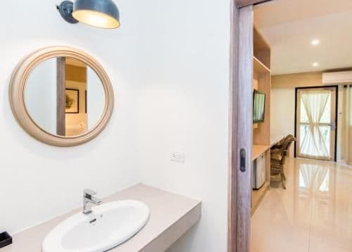 One-Bedroom Villa