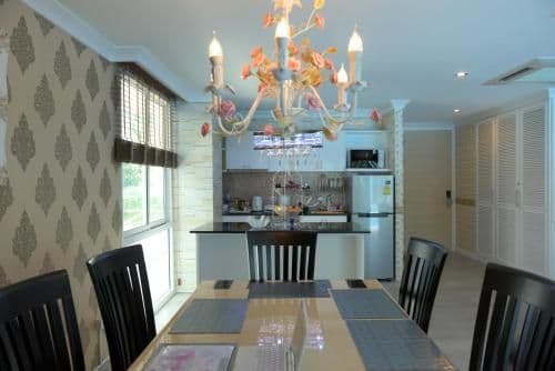 Duplex Three-Bedrooms with Pool Access E 105