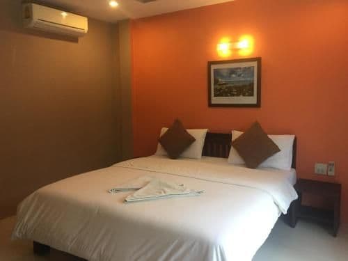 Superior Double or Twin Room with Air Condition