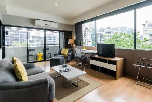alt Deluxe Suite