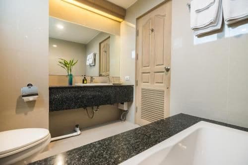 alt Deluxe Suite