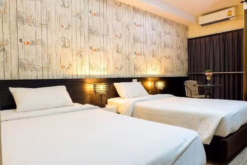 Superior Twin Room (Room Only)