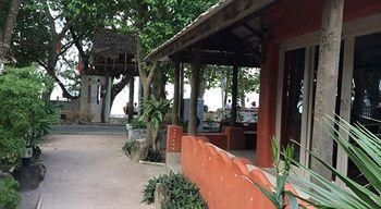 อินทัช รีสอร์ท (In Touch Resort)3
