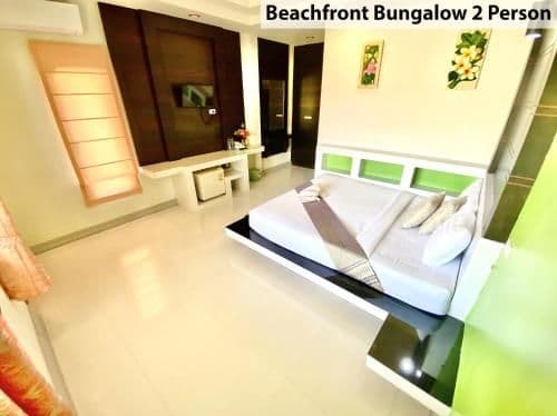 Bungalow with Beach Front
