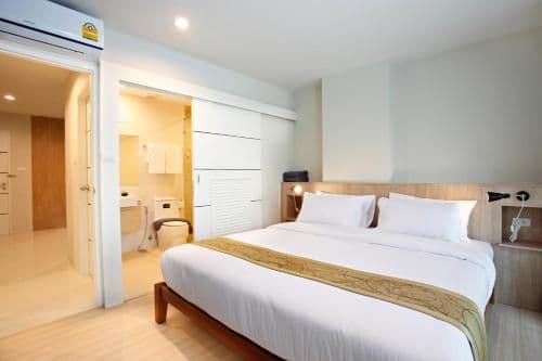 One-Bedroom Apartment (2 Adults)