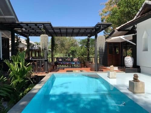 Culture villa with private pool