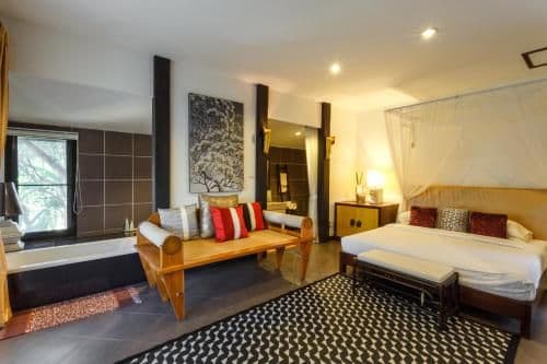 Garden studio with airport transfer