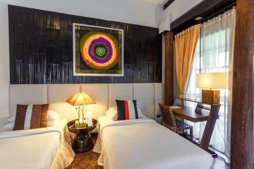 Garden studio with airport transfer