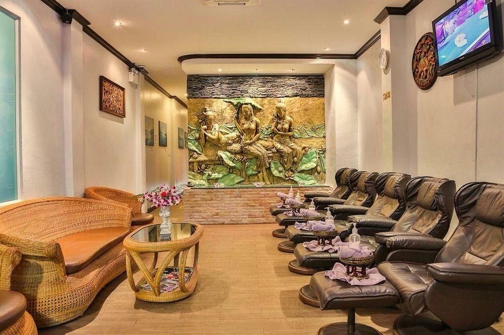 ฮัลโหล ญาญ่า เรสซิเดนซ์ (Hello Yaya Residence)1