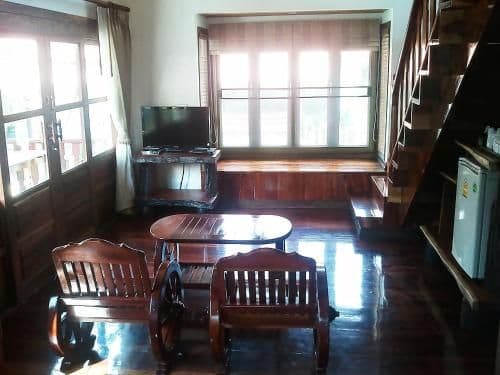 Deluxe Family Bungalow (6 Adults)
