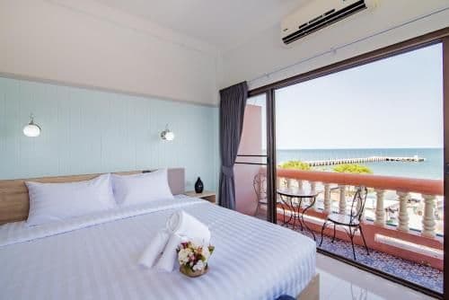 Superior Double Room with Balcony and Sea View