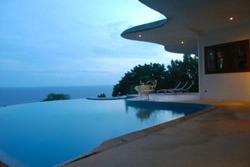 Two-Bedroom Villa with Ocean View - Upper Floor