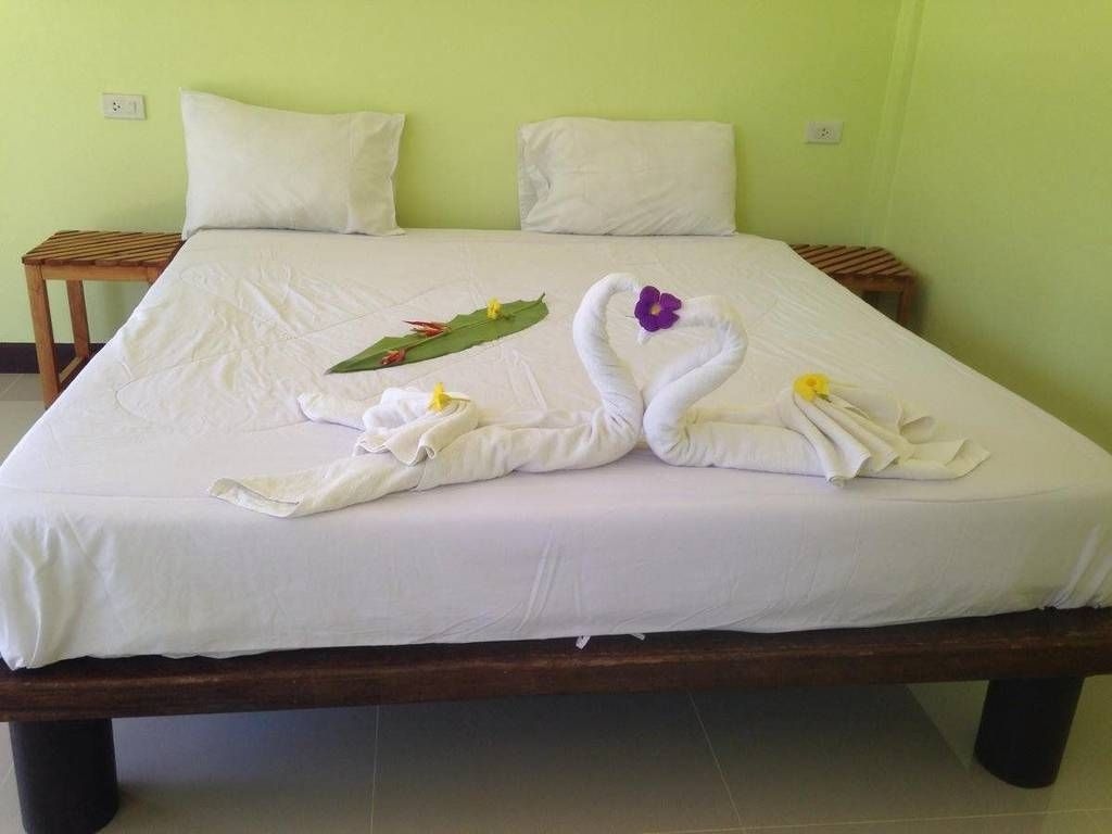 เขาหลัก ซัมเมอร์เฮาส์ รีสอร์ท 2 (Khaolak Summer House Resort 2)1