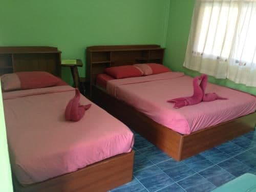 Economy Triple Room