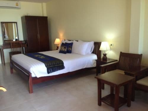 Deluxe Beach Front Room