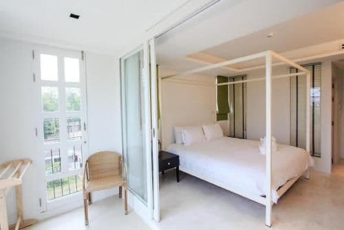 Standard Double Room with Seaside