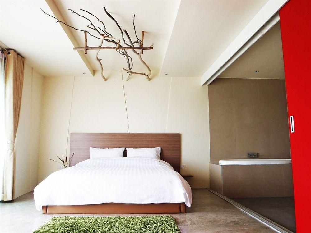 เรด ซี ดิ โอเชียน (Red Z The Ocean)1