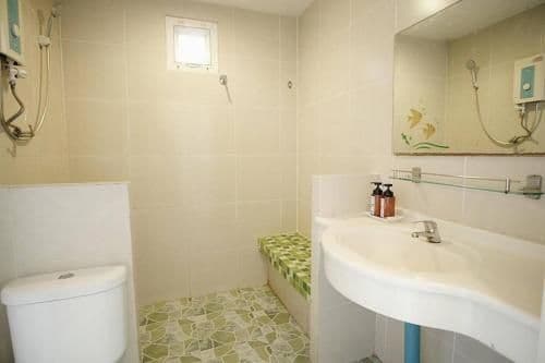 Family Room (4 Adults)