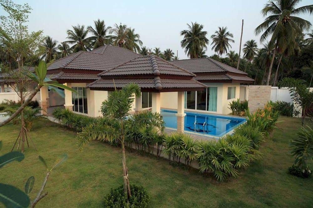 ยูนีค พาราไดซ์ รีสอร์ท (Unique Paradise Resort)4