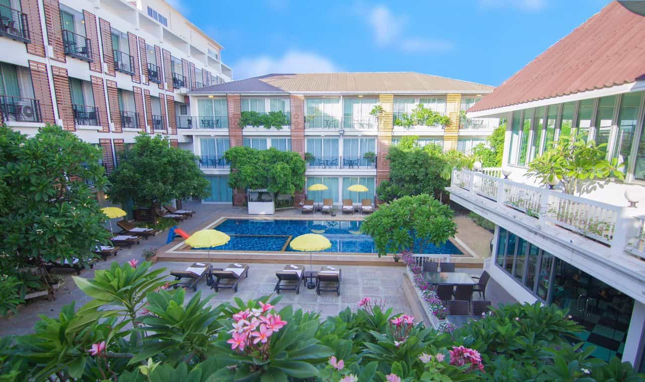 โรงแรมพาราไดซ์ อุดรธานี