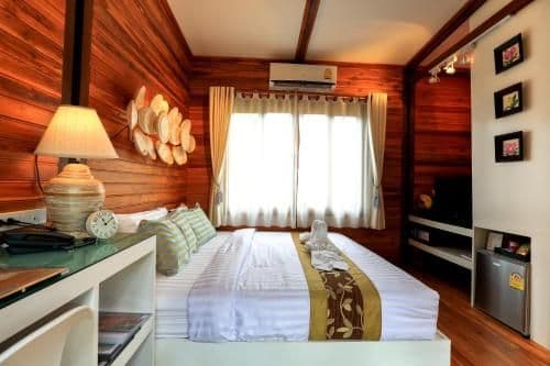 Deluxe Double Room with Garden View