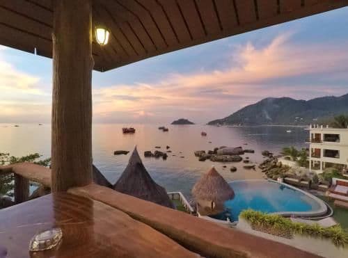 Deluxe Bungalow with Sea View