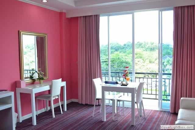 โรงแรมลาวี ออง โรส โรงแรมลาวี ออง โรส