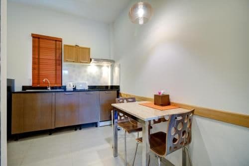 Deluxe Patio Suite 2